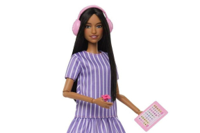 В США представили куклу Барби с аутизмом