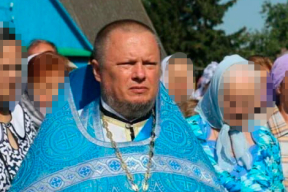 Конвейер репрессий. Политзаключенного священника в колонии сделали «злостным нарушителем». В Беларуси плюс 10 новых политзаключенных