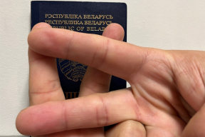 Экс-палітвязню Ігару Карнею анулявалі пашпарт